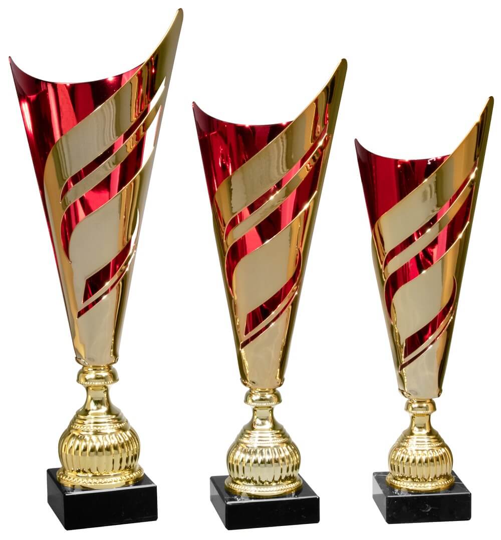 Moderner Laserpokal mit metallischen Akzenten