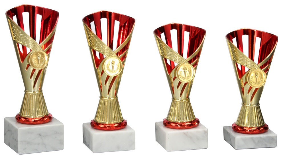 Auffälliger Pokal mit rot-goldener Farbgebung und Emblemhalterung 25mm